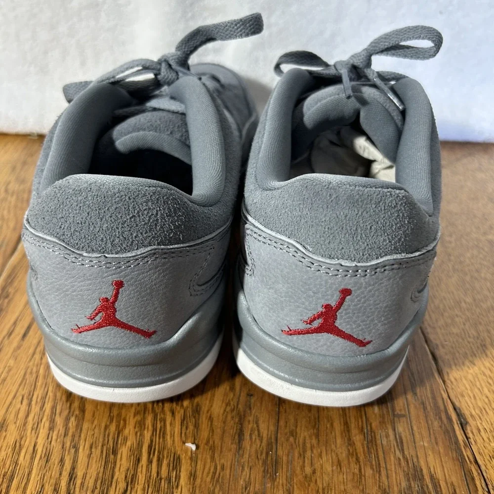 Jordan Mens Size 9 Gray Flight Court Cool Grey/Wolf Grey Suede Sneaker Shoes